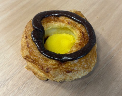 Fastelavnsbolle m. creme